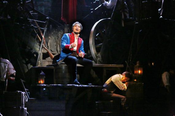 일본 도쿄 제국극장에서 뮤지컬 '레미제라블'의 장발장 역으로 공연하고 있는 뮤지컬 배우 양준모. ⓒ Toho Theatrical Div.