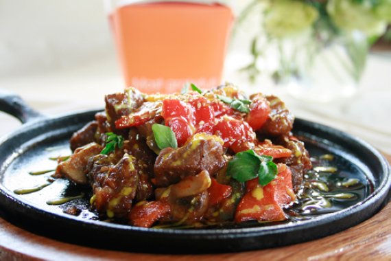 양식 산적 찹스테이크