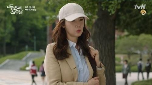 트렌치코트의 유래, 남녀 구분 없는 ‘가을 패션’ 군용 레인코트에서 출발