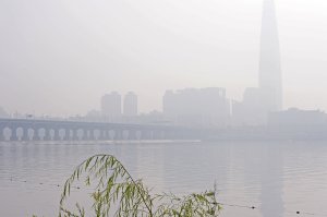 "이 미세먼지 속에..." 유치원·학교들 소풍·현장학습 잇따라