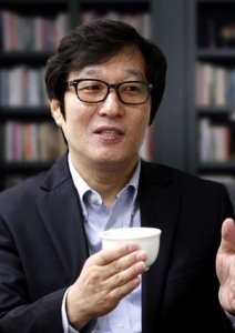 [fn 이사람] 윤진원 국민막걸리협동조합 사무총장, 막걸리 전통 '잃어버린 100년' 복원
