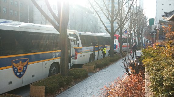 [현장르포] 여전히 긴장감 도는 조계사