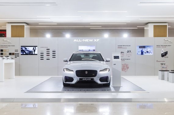 재규어, '올 뉴 XF'..팝업스토어 개설하고 마케팅 시동