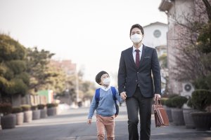 "미세먼지 기승..예보 확인하고 마스크 쓰세요"