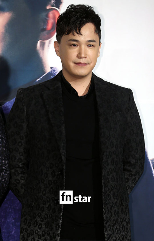[포토] 엠씨더맥스 이수, ‘린과 행복해요~’ - fn스타