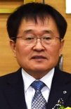 [fn이사람] 김병문 농협유통 대표 "유통 시너지 위한 자회사 통합 주도"