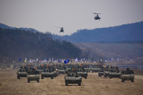 고구려 기마병단의 웅장함을 연상케 하는 제20기계화보병사단 기동훈련