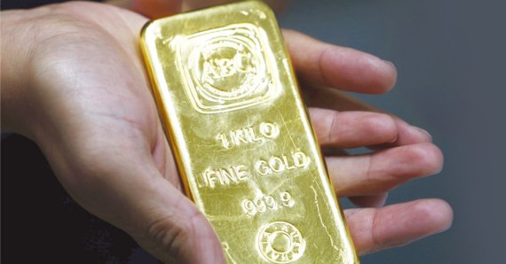 두달간 15%.. 올 투자시장 '金'만 빛난다
