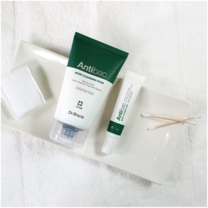 깨끗한 피부의 자신감, 민낯부터 똑똑하게 관리하자