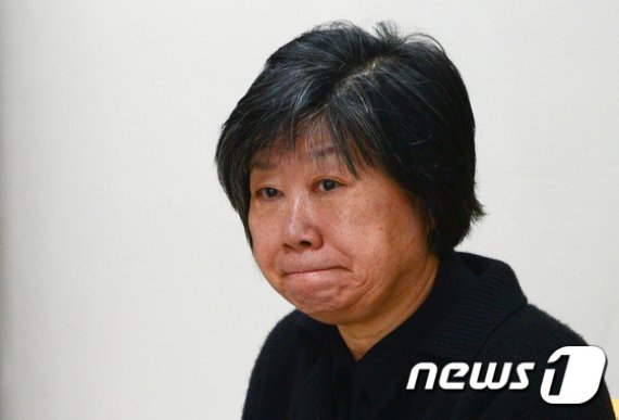 경찰, '동양사태' 이혜경 전 부회장 '불기소 의견' 송치