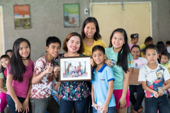 ‘바라봄’ 펀딩포유 통해 해외 가족사진 봉사 프로젝트 시행