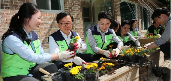 대한상의 아동복지시설 '남산원' 방문