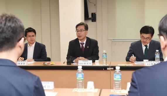 송언석 기재부 차관 "아동보호전문기관 인력 빠른 시일내 보강할 것"