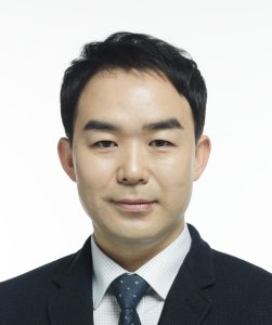 국민의당 채이배 ■약력 △41세 △고려대학교 법학대학원 법학석사과정 수료 △회계사 △좋은기업지배구조연구소 연구위원 △경제개혁연구소 연구위원 △국민의당 공정경제TF 팀장 △20대 국회 당선(초선)