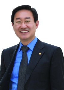 [헌재, '국회선진화법' 권한쟁의 심판청구 각하] 박범계 더민주당 의원 "헌재에 판단 맡긴 것은 부적절"