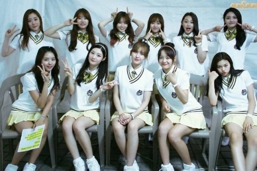 ioi, 국민센터 전소미와 멤버들 “드림걸스 비하인드 컷” 대공개