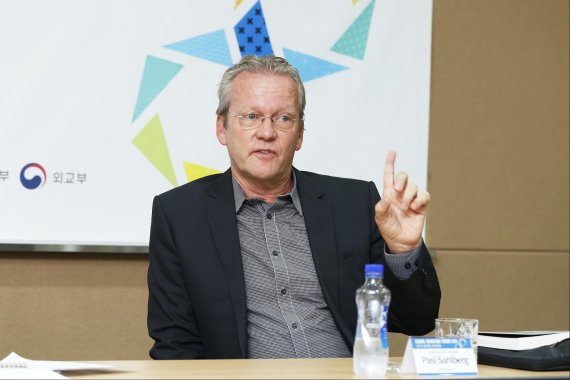 '2016 글로벌교육포럼' 참석 핀란드 헬싱키대 파시 살베리 교수