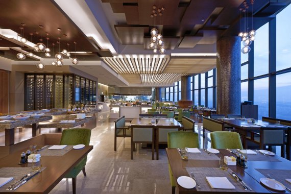 쉐라톤 서울 디큐브시티 호텔 유니세프 옥션 이벤트