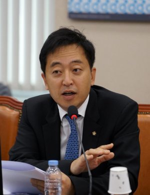 [이 법안 어떻습니까?] 금태섭 더민주 의원 대표발의 '사실적시 명예훼손죄 폐지안'