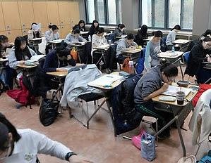 수능 끝난 수험생, 성적 때문에 불안 초조... 건강관리는