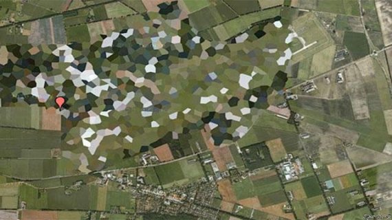블러 처리된 구글 지도 내 네덜란드 공군기지