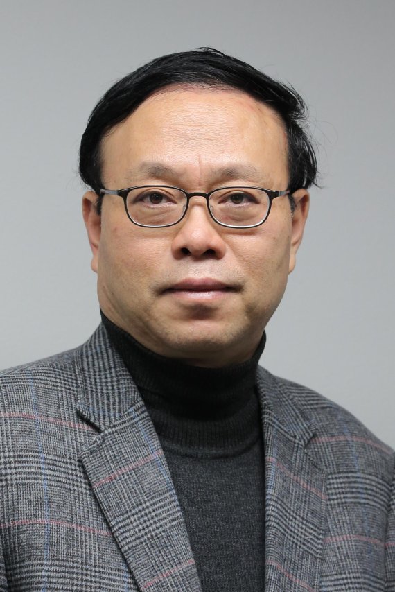 [인터뷰]유재룡 서울시 기후환경본부장 "원전하나 줄이기, 에너지정책 가능성 입증"