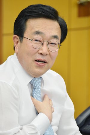 서병수 부산시장 특별한 송년, 직원들과 온라인 대화 나눈다