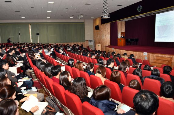 김석준 부산시교육감, 1급 정교사 자격연수서 특강