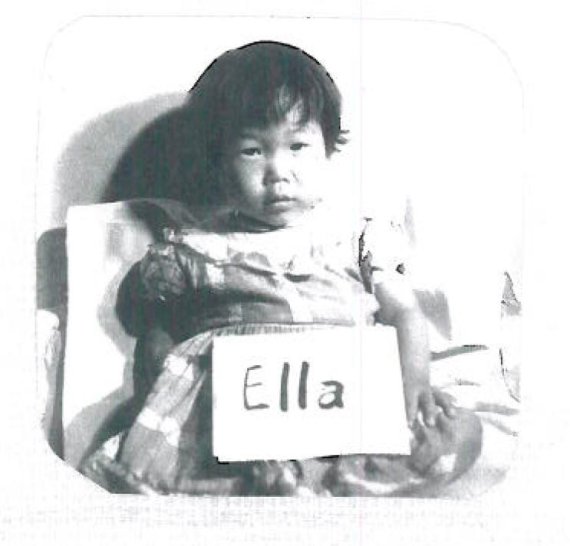 4세 때 미국으로 입양돼 자란 한국계 미국인 엘라 퐁의 어릴 때(위 사진)와 현재 모습.