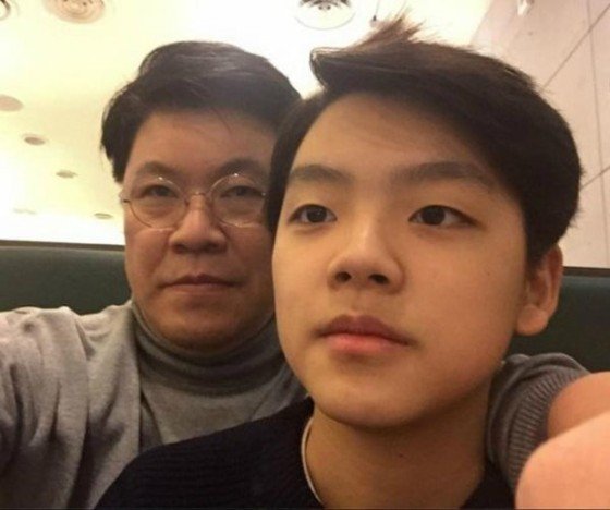 장제원 자유한국당 의원(왼쪽)과 아들 장용준씨. /사진=뉴스1