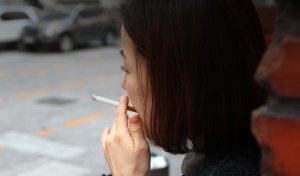 담배 피우는 학생, 극단적인 방법으로 다이어트