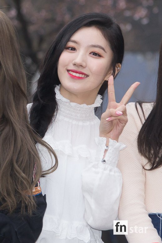 [포토] 프리스틴 시연, ‘화이트 엔젤의 미소’