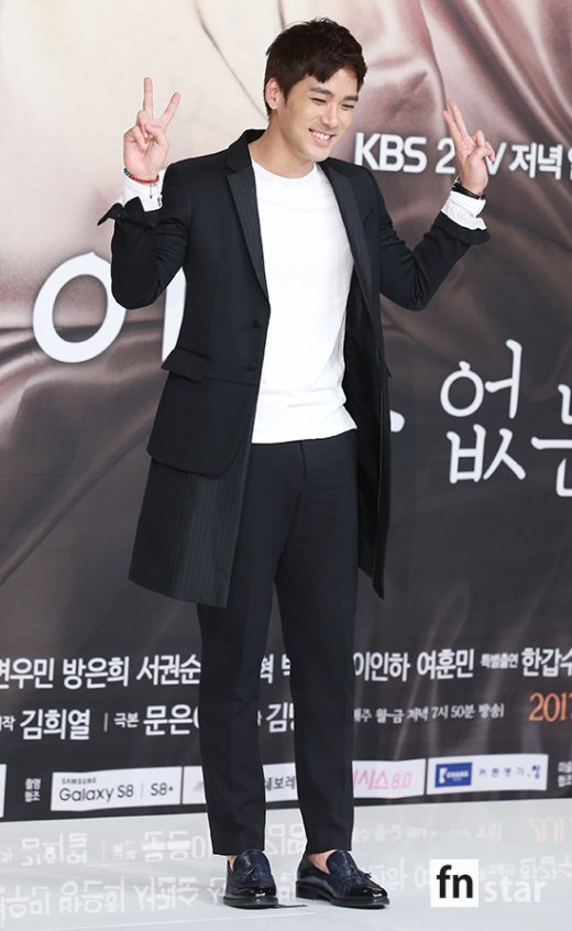 [포토] 박윤재, ‘훈훈한 외모’