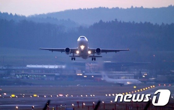 항공기 소음 단위, 웨클→데시벨(dB)로 바뀐다