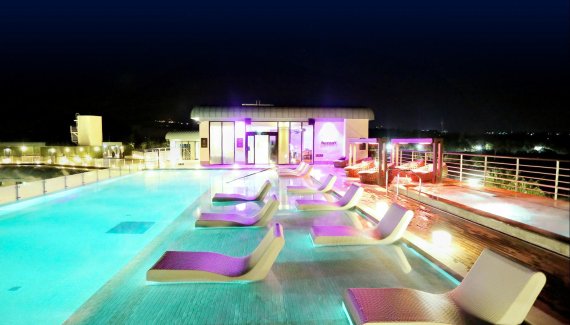 켄싱턴 제주호텔 루프탑 스카이피니티풀