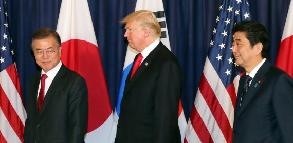 [G20 정상회의] 韓·美·日 "핵.미사일 도발 北에 훨씬 더 강하게 압박"
