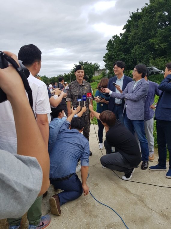 배상문, "충성! 육군 병장 전역을 신고합니다"..16일 21개월 군복무 마쳐