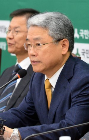 김동철 "식물국회 근거되는 선진화법 개정해야"