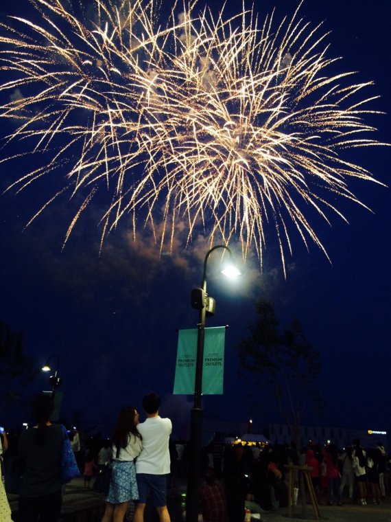 현대프리미엄아울렛 김포 아라뱃길 불꽃축제