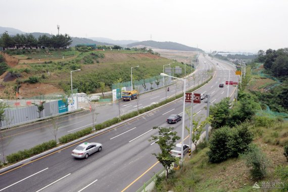 현대차 울산공장과 부품업체들을 연결하는 오토밸리로가 오는 9월 22일 완전개통을 앞두고 있다. /사진=울산시