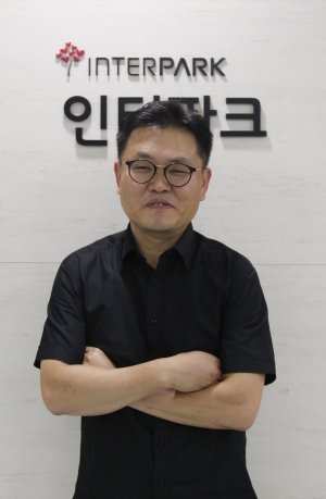 [fn이사람] 소준섭 인터파크 반려동물팀장 "반려동물 포털커머스 선보일 것"