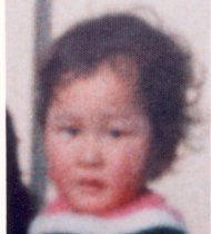 이형우씨(40, 당시 2세)는 1981년 9월 9일 경북 영주시 풍기역에서 실종됐다. 실종 당시에는 노란색 티셔츠를 입고 흰색 고무신을 신고 있었으며, 배 오른쪽에 검은 반점을 가지고 있었다./사진=실종아동전문기관 제공