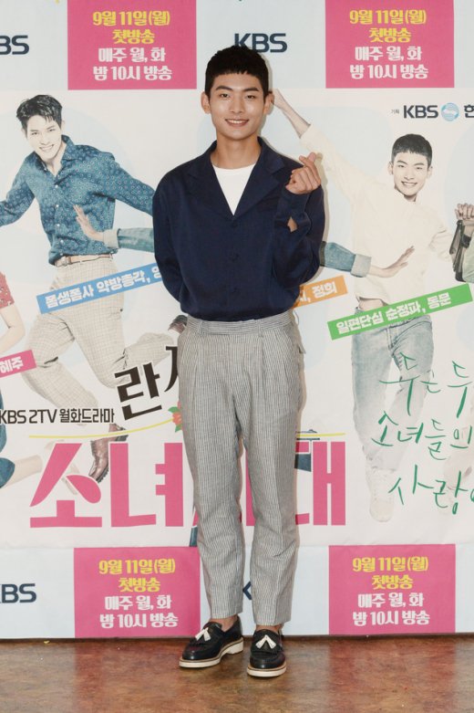 ‘란제리 소녀시대’ 서영주, 보나 첫눈에 반했냐는 질문에 “노코멘트” 웃음