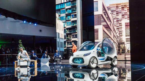 [프랑크푸르트 모터쇼] '상상 속의 차가 현실로' 자율주행차 미래 제시한 유럽車