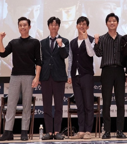 [BIFF]‘남한산성’ 배우들, ’의리‘로 불사른 해운대의 밤