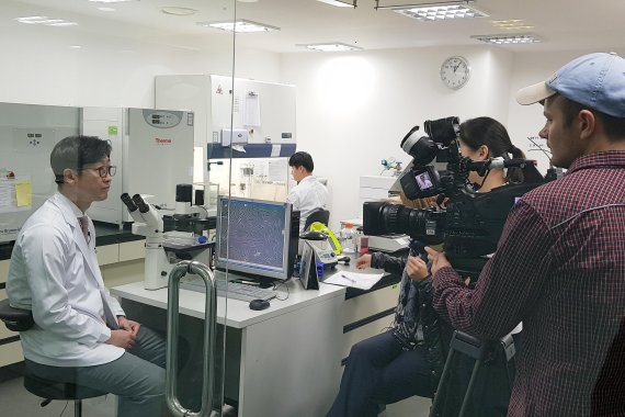 강남 연세사랑병원, 러시아 국영 방송 '채널원' 서 줄기세포 특화 의료기술 취재