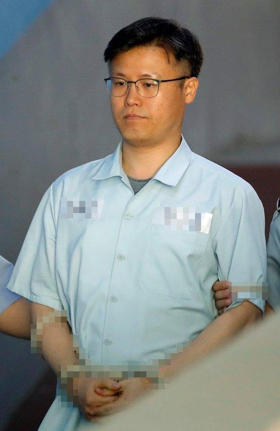 정호성 "박 전 대통령만큼 비극적인 사람이 또..." 檢, 징역 2년6월 구형
