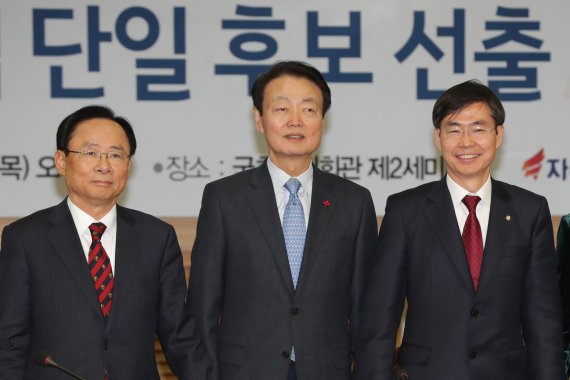 한국당 원내대표 중립 단일후보에 한선교, "떳떳한 자격있다"