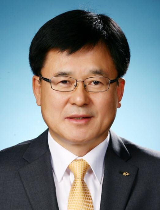 KB국민카드 대표에 이동철씨&middot;KB생명보험엔 허정수씨