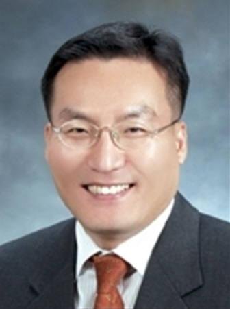 KB국민카드 대표에 이동철씨&middot;KB생명보험엔 허정수씨